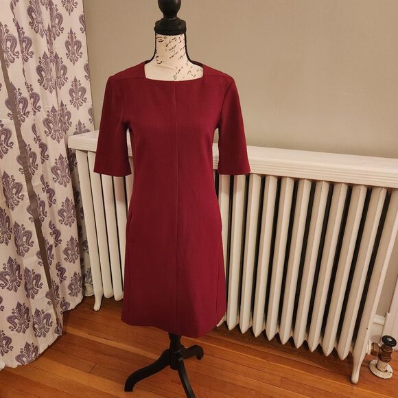 MM LaFleur "Emily" Dress in Pomegranate, Square Neck Short Sleeves, Pockets Sz 2 - Picture 3 of 11